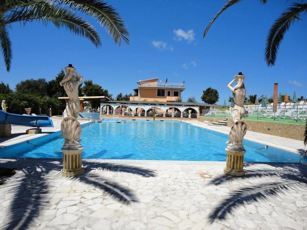 Residence Parco Del Sole Rodi Garganico Zewnętrze zdjęcie