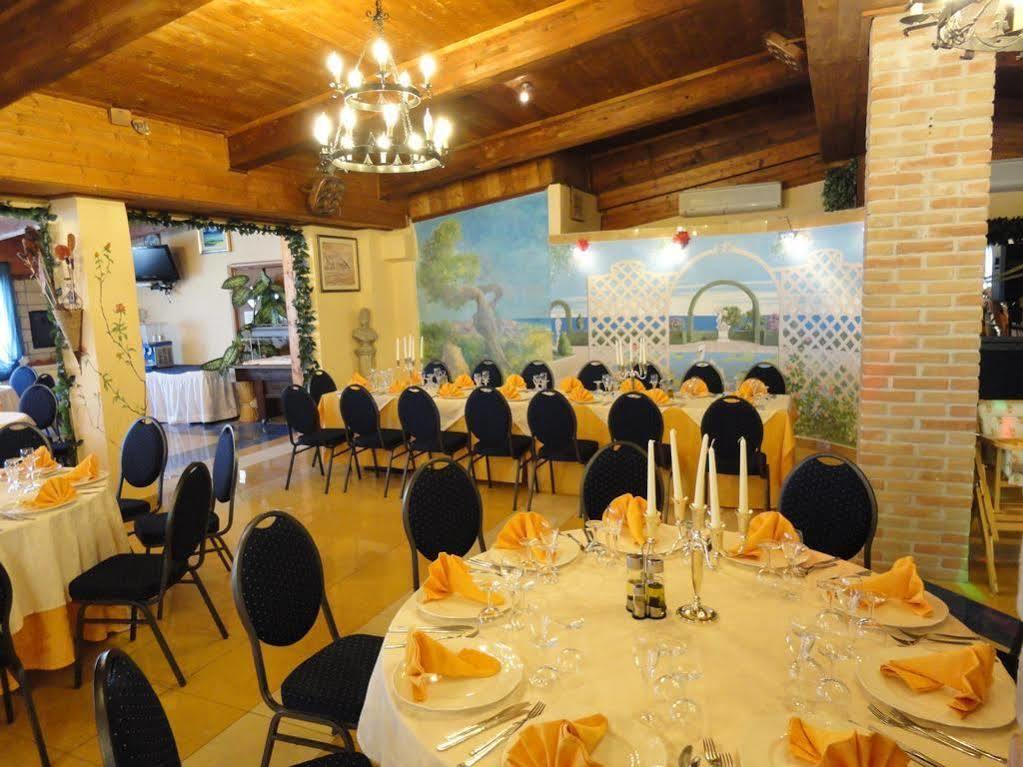 Residence Parco Del Sole Rodi Garganico Zewnętrze zdjęcie